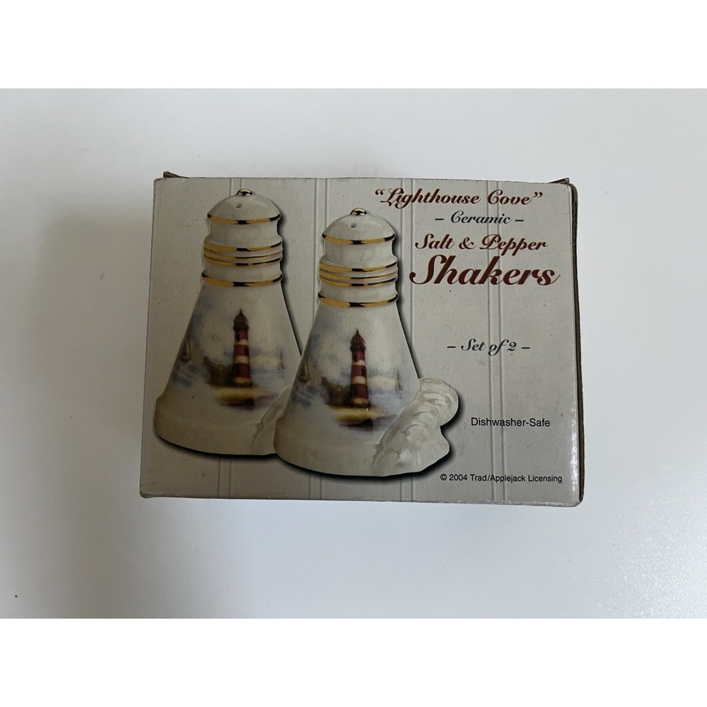 Lighthouse Cove ceramic salt &‎ pepper shakers With lighthouse and sailboat #117